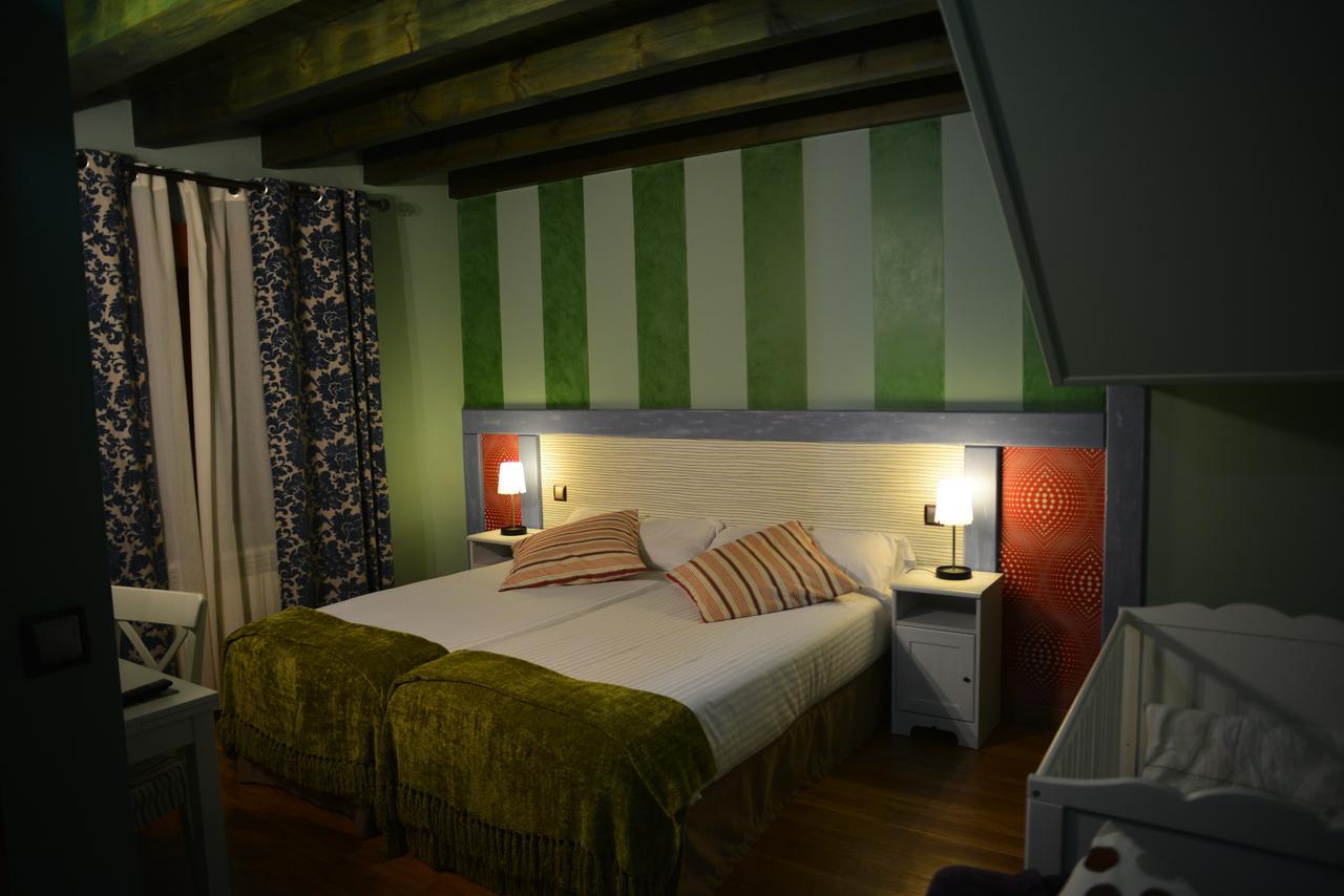 Alojamiento Bernabales Pamanes Room photo